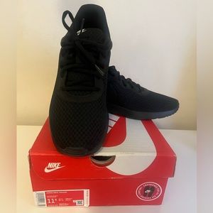 Women’s Nike Tanjun